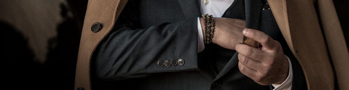 Choosing Between Men’s Leather Bracelets & Bracelets in Stainless Steel, Gold or Silver
